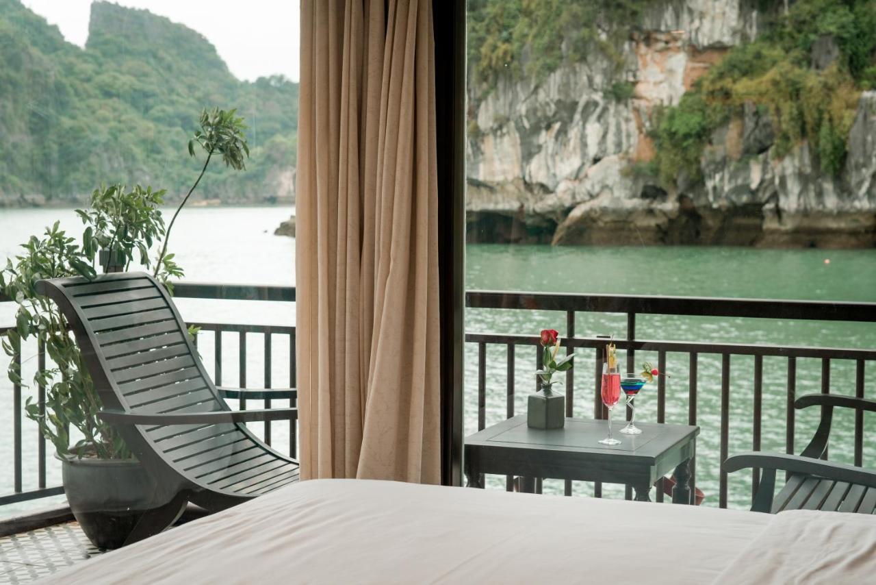 Hotel Sena Cruises - Wonder On Lan Ha Bay Ha Long Exterior foto